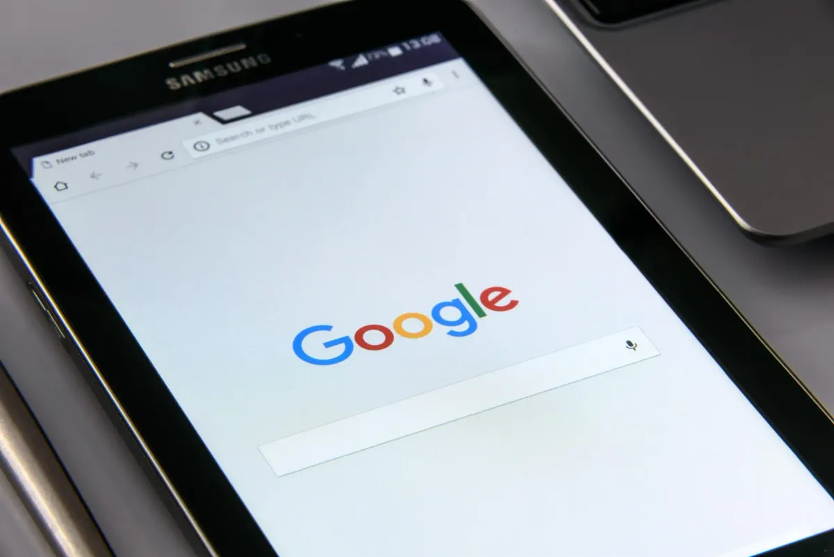 Why We Recommend Re-Publishing Old Blog Content