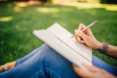 Using Facebook Group Stories To Engage With Your Audience