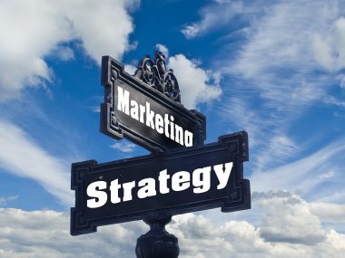 Use keywords so the right people find your pins