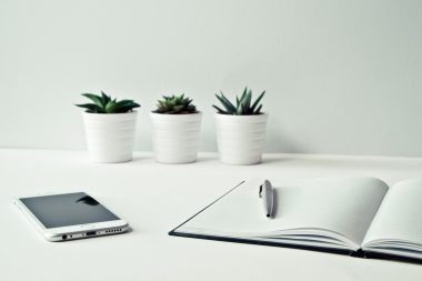 How to Personalize Your LinkedIn Page and Humanize Your Brand