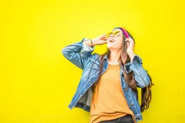 Use templates to create polished social ads
