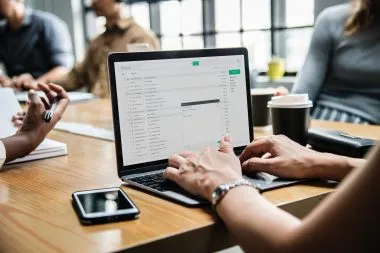 How Your Blog Can Help You Rocket to 1,000 Email Subscribers