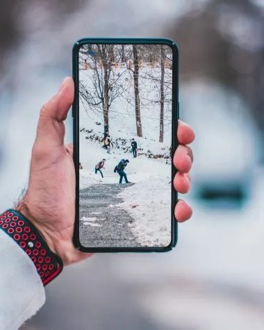 You Are Missing Out by Not Using Instagram and Facebook Story Ads