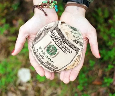 Benefits of Using Social Media in Financial Services