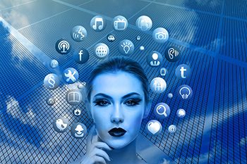 benefits of outsourcing social media management