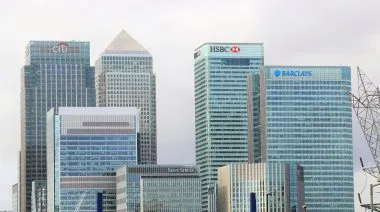 Benefits of Using Social Media in Financial Services